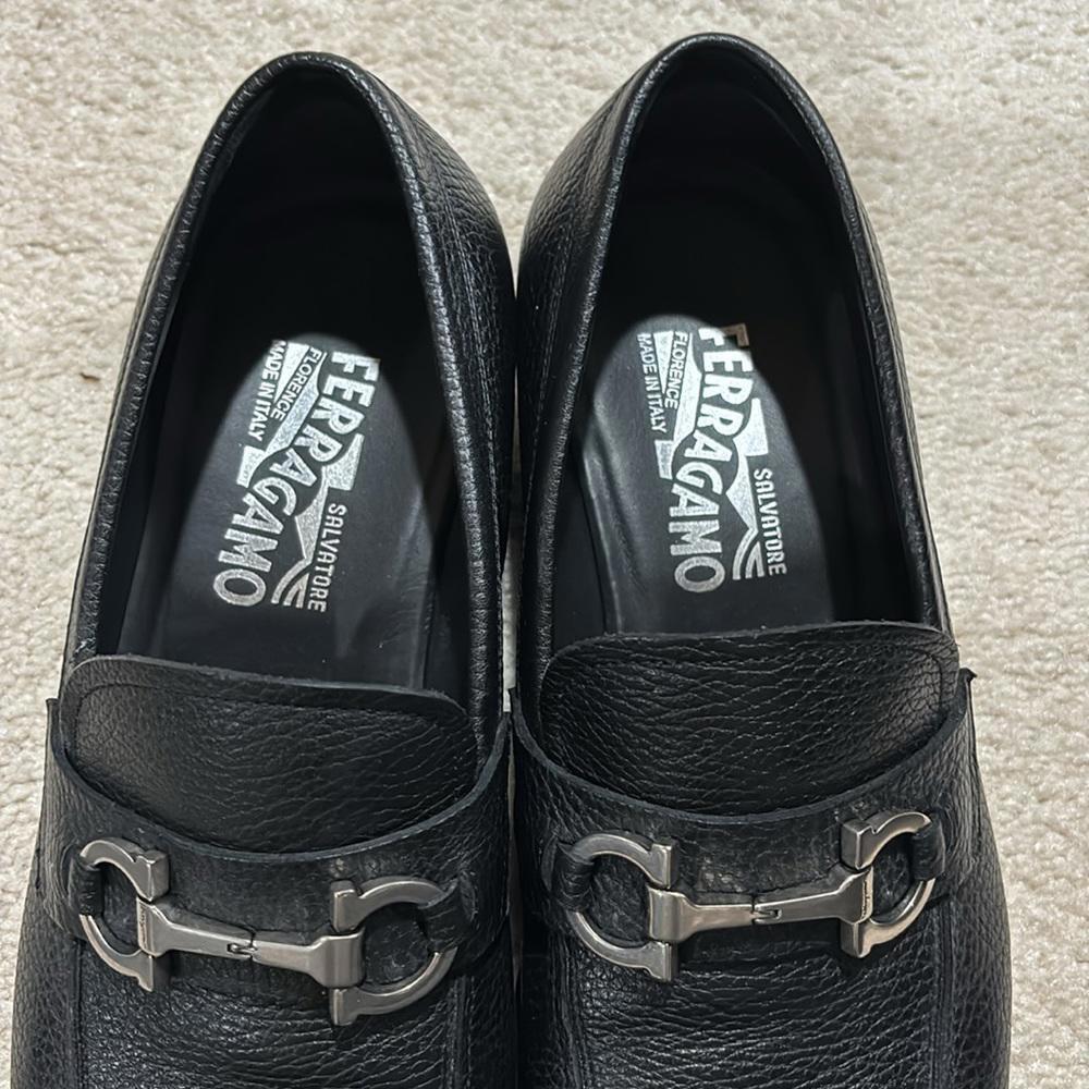 Salvatore Ferragamo Men Dress Shoes - Picture 2 of 6